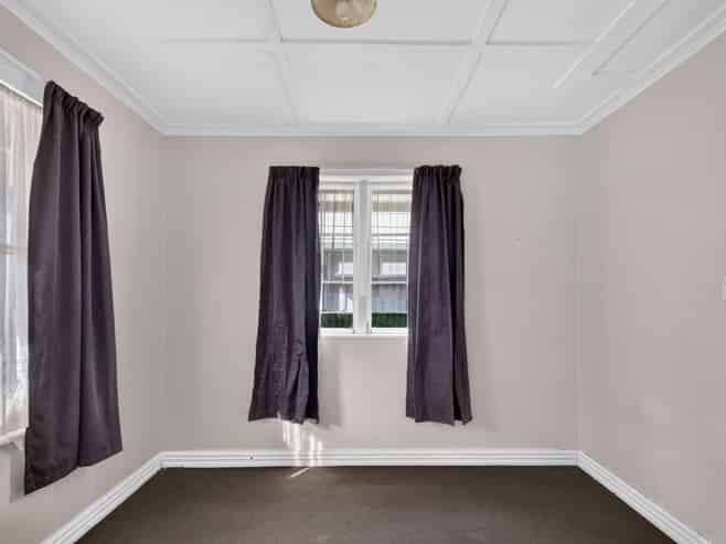 4 Paradise Road, Napier South