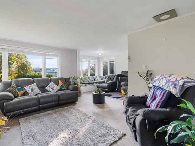 15 Clyde Street, Utuhina