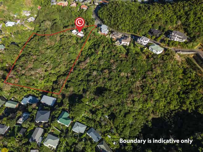 12 Alanbrooke Place, Karori