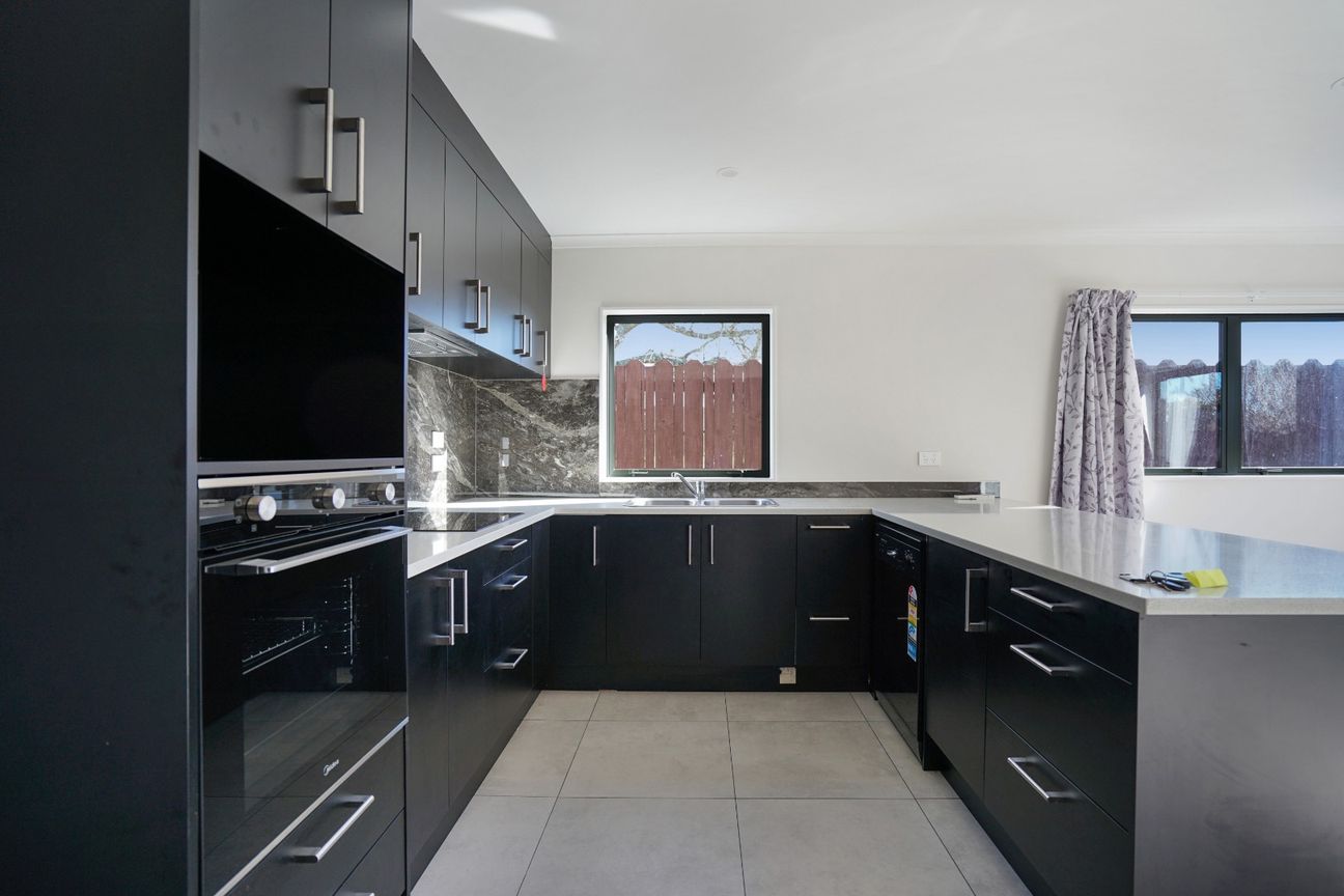 Spacious Living in Longford Park - Aanzicht 3