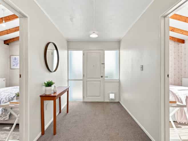 2/44 Raine Street, Whanganui East
