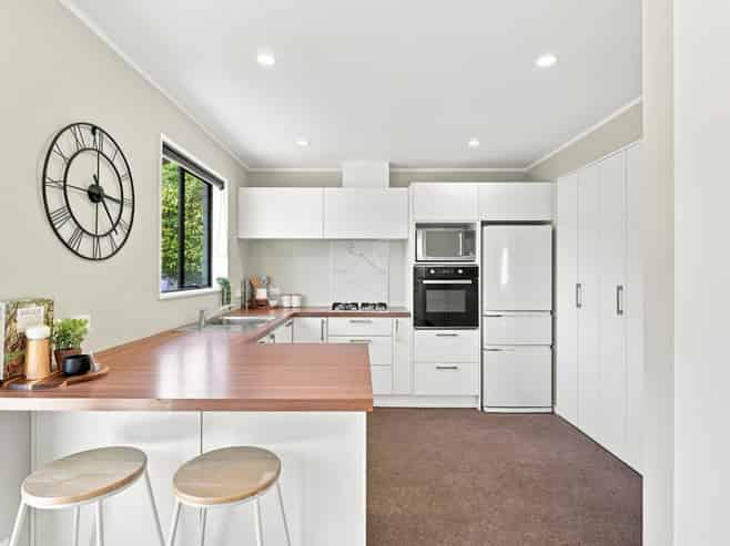 2/44 Raine Street, Whanganui East