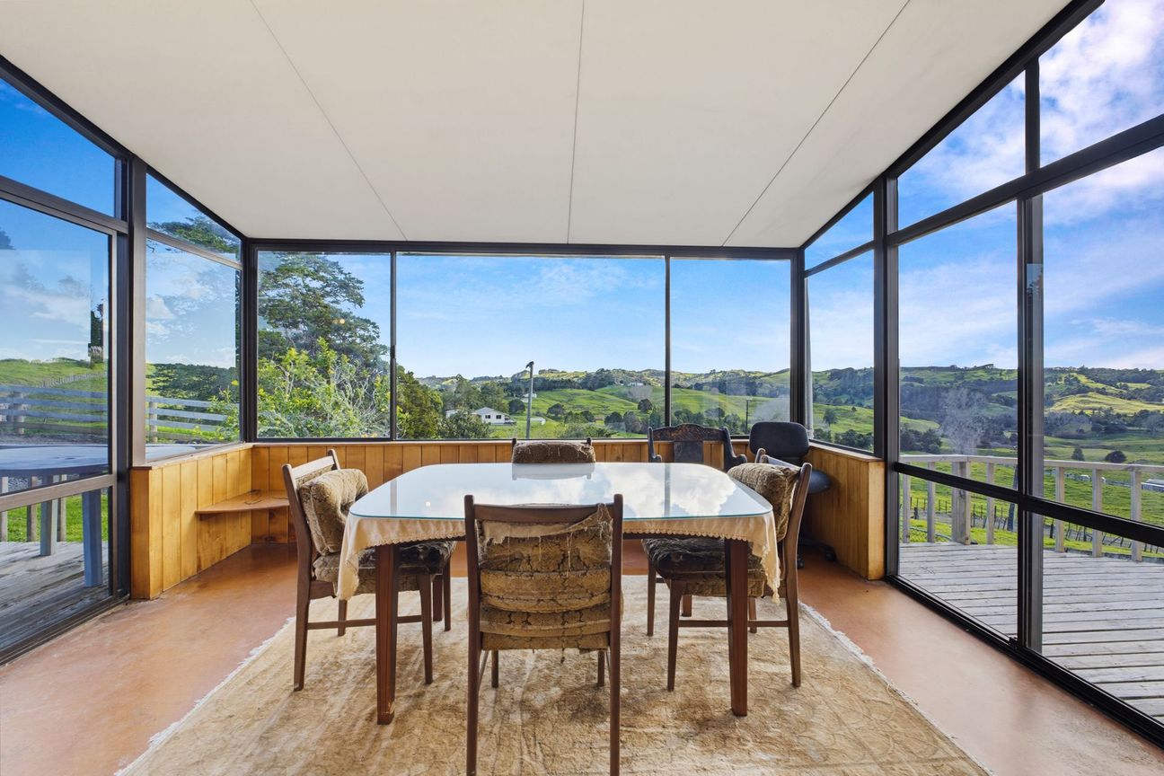 Country Charm with Productive Land - Vista 5