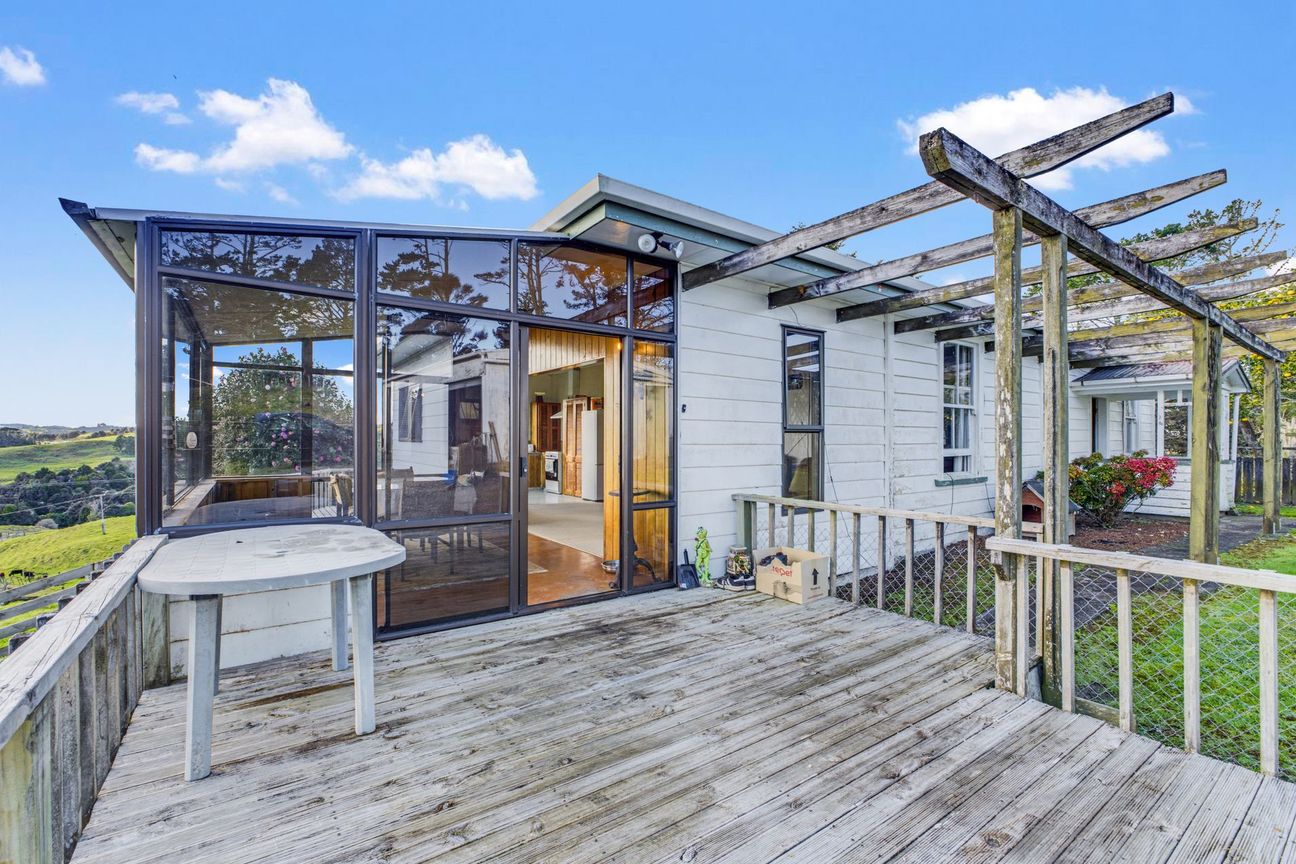 Country Charm with Productive Land - Altro