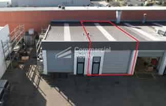 Compact Wiri Industrial 100M²