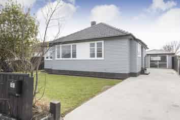 23 Tweed Street, Roslyn