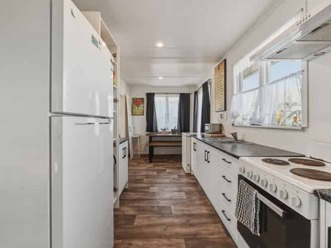 5 Reeve Road, Owhata