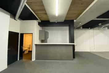 Prime Rosedale Warehouse/Office 519m2