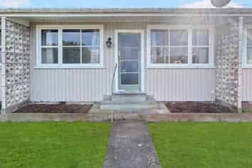 3/2 Regent Street, Pahiatua