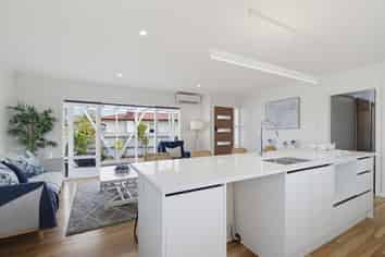 8 Kauri Street, Taradale