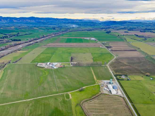 238 and 11 Pooke Road and Timaru Pareora Highway, Pareora