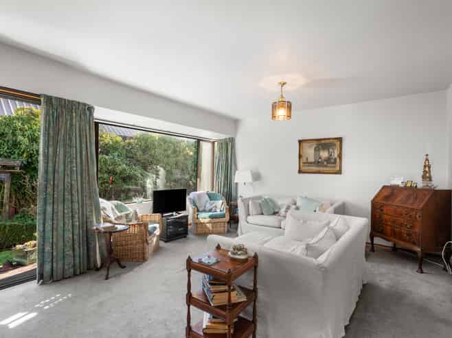 3/3 Sumnervale Drive, Sumner