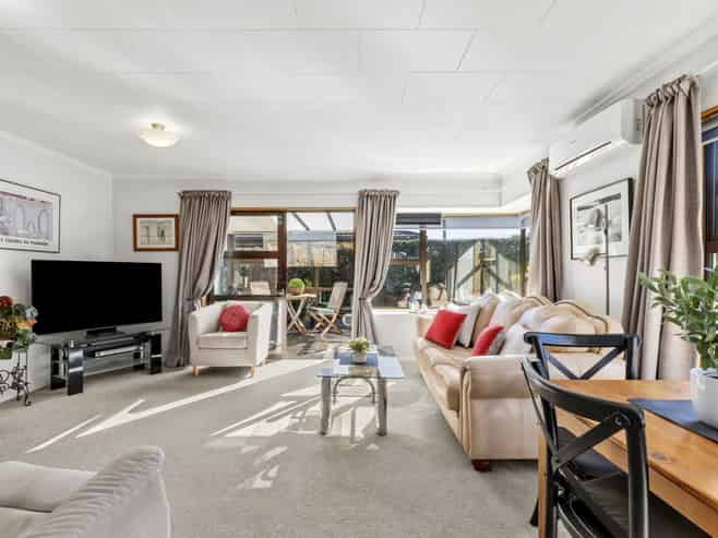 26 Coleridge Place, Stoke