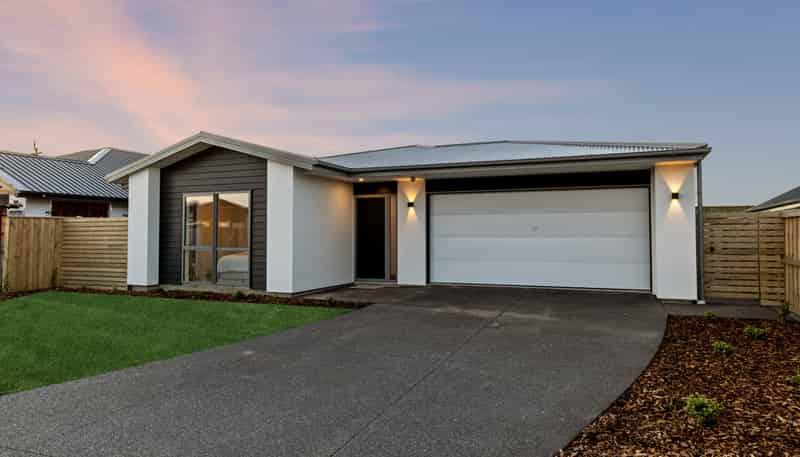 54 Greenslade Drive, Lincoln