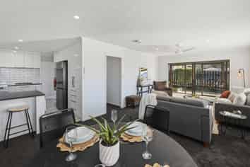 12B Gillam Crescent, Springfield