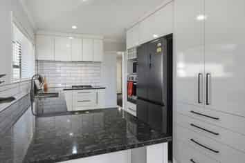 12B Gillam Crescent, Springfield