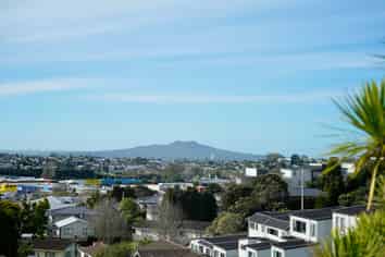 Lot 1/10 Tusac Place, Totara Vale