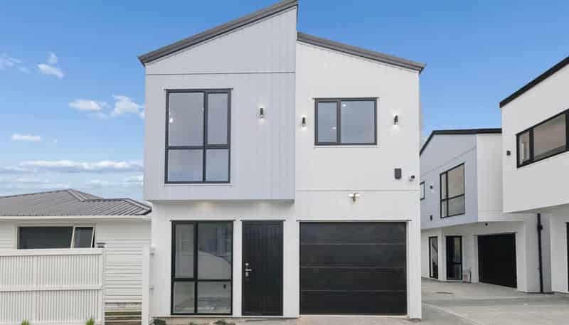 8A Brentford Place, Manurewa