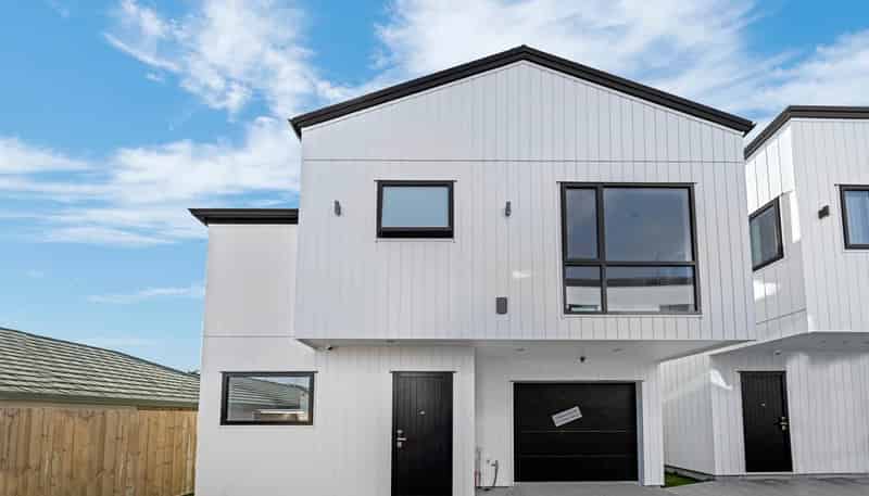8B Brentford Place, Manurewa