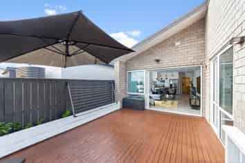 12  Houhora Street , Westgate