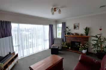 Manawatu / Whanganui - Address withheld