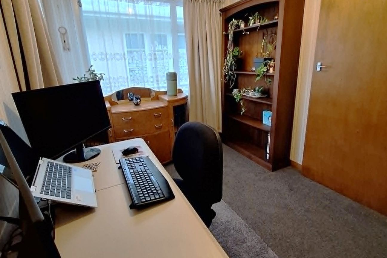 Spacious Takaro Living - Fler