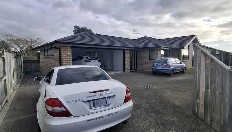 9 Lakewood Grove, Levin