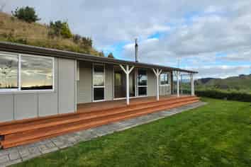 139 South Manakau Road, Otaki