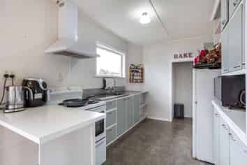 71 Awaroa Road, Helensville