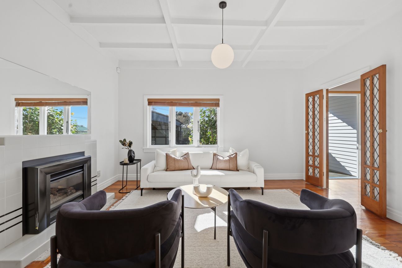 House in Albert-Eden, Point Chevalier - View 3