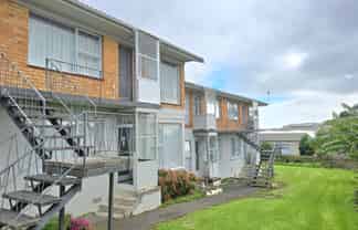 8/14 Seaview Terrace, Mount Albert