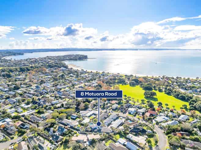 8 Motuora Road, Manly