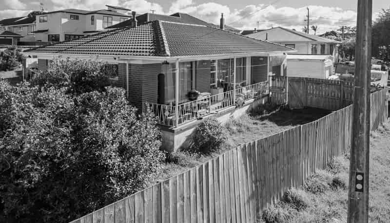 16 Marion Avenue, Mount Roskill