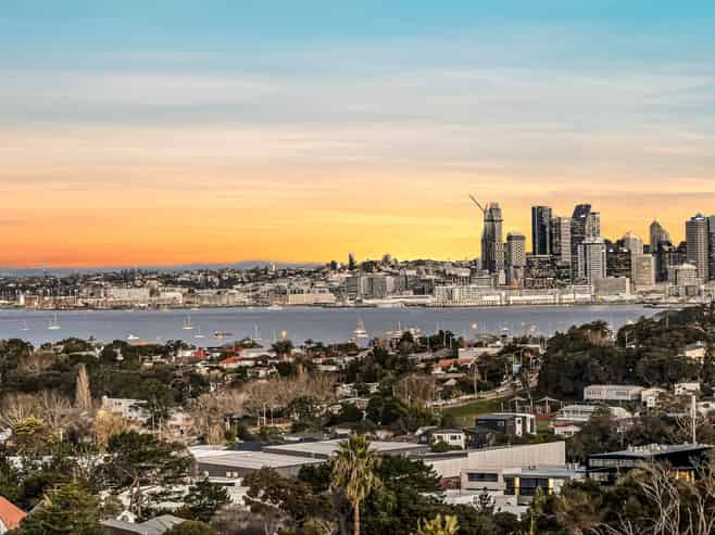 4/70 Raleigh Road, Northcote