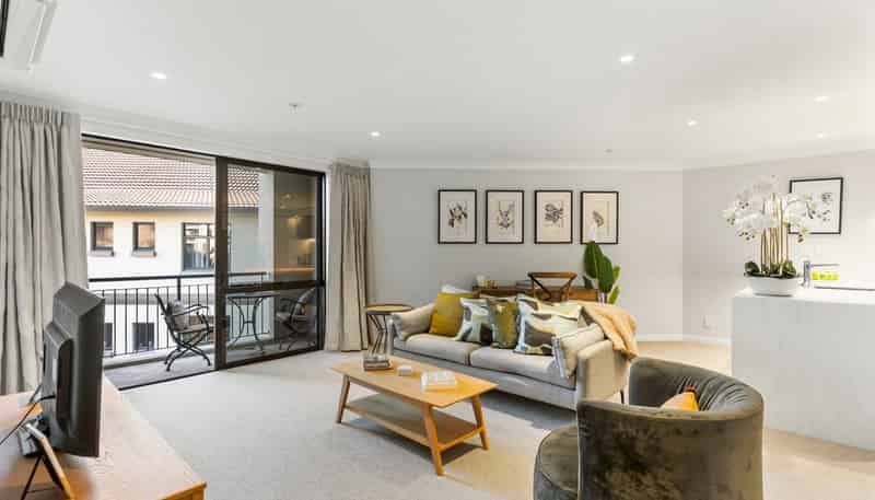 221 Abbotts Way, Remuera