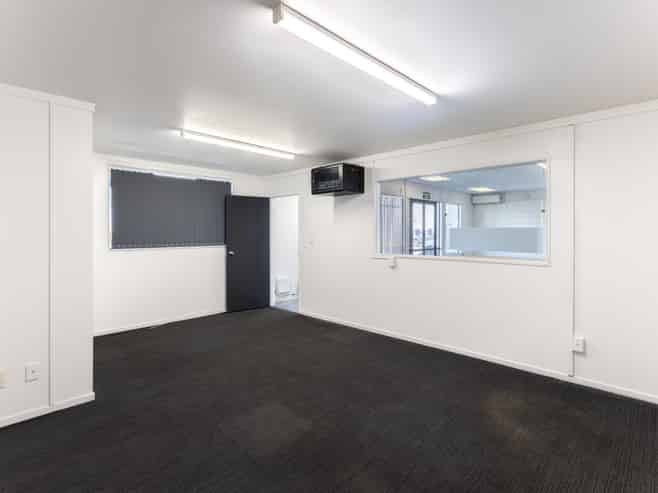 Substantial Freehold Unit - Priced to Sell!