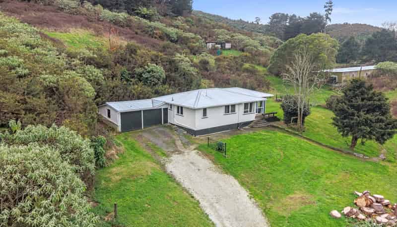 303 Cogswell Road, Raglan