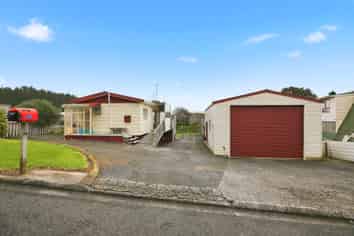 210 Cooper Drive, Kawhia