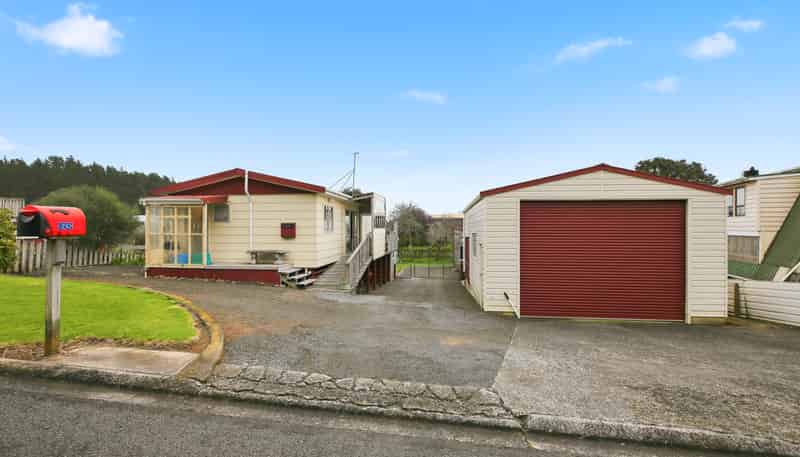210 Cooper Drive, Kawhia