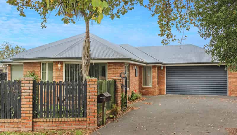 2 Blair Ave, Papanui