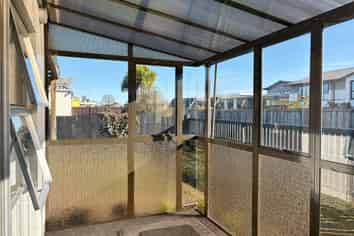 2/73 Harewood Rd, Papanui