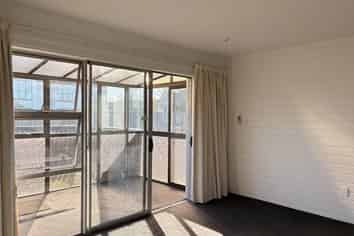 2/73 Harewood Rd, Papanui