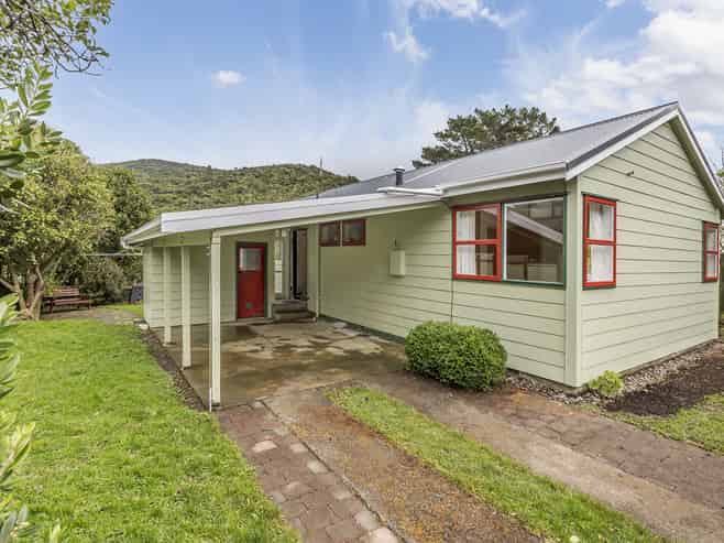 46 Hazlewood Avenue, Karori