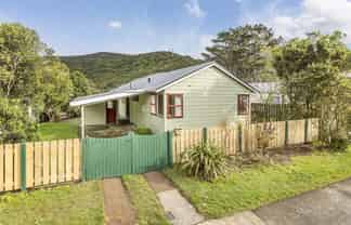 46 Hazlewood Avenue, Karori