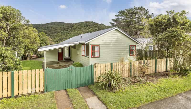 46 Hazlewood Avenue, Karori
