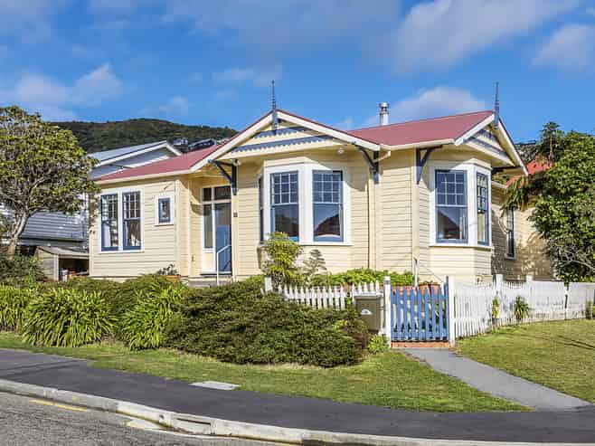 38 Beauchamp Street, Karori
