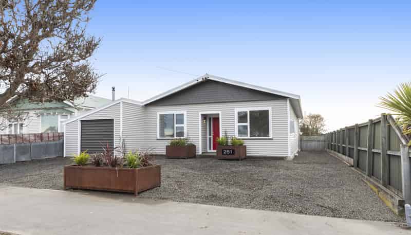 251 Breezes Road, Aranui