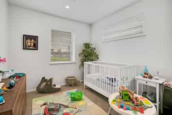 102/10 Awataha Drive, Northcote