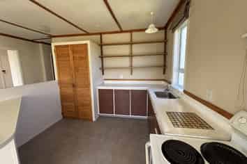 Manawatu / Whanganui - Address withheld