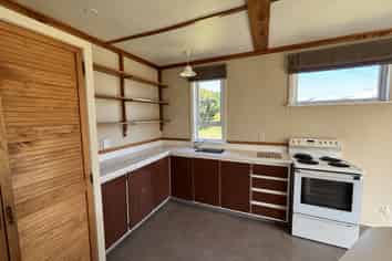 Manawatu / Whanganui - Address withheld